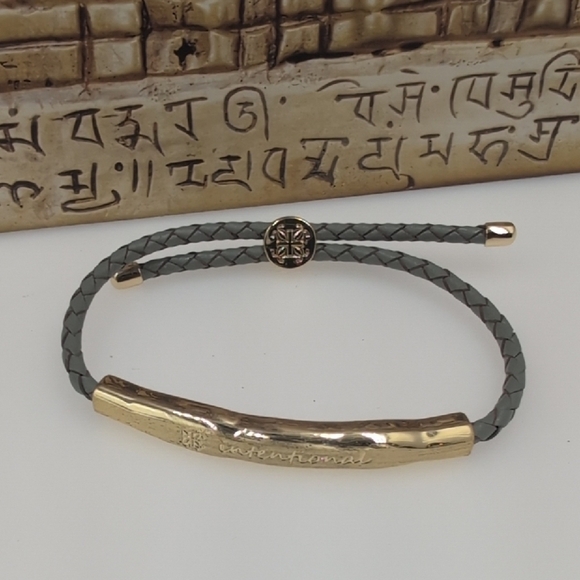 Rustic Cuff Brinley Braid Gray with Gold Bar bracelet inspirational inscription - Picture 1 of 4